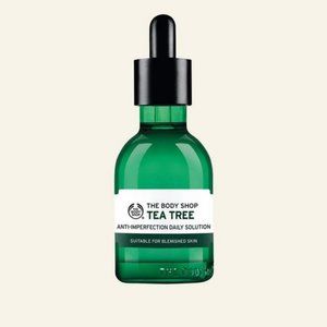❌❌SOLD❌❌Body Shop Tea Tree Anti-Imperfection Daily Solution full size 1.69 fl